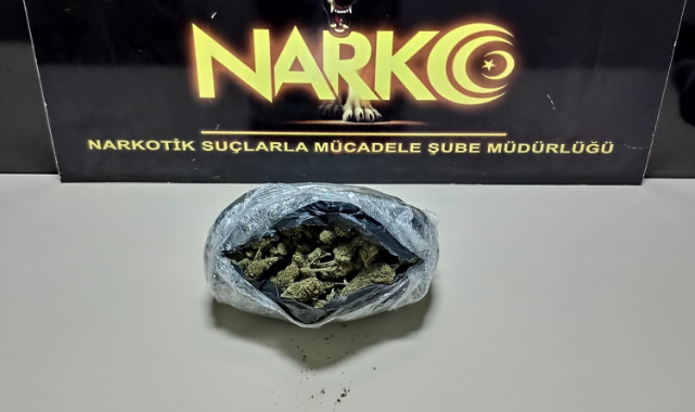 Polisin Takip Ettiği Şüpheli Uyuşturucuyla Yakalandı