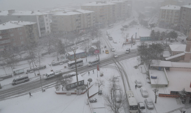 Tekirdağ'da Kar Yağışı Başladı