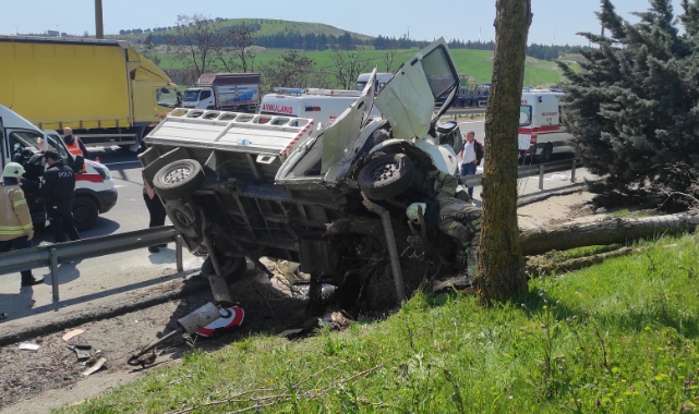 Büyükçekmece'deki Trafik Kazasında 3 Kişi Yaralandı