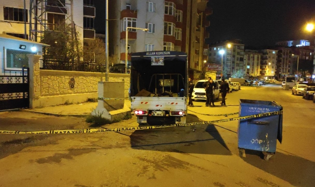 Pompalı Tüfekle Sokak Üzerinde Başından Vuruldu