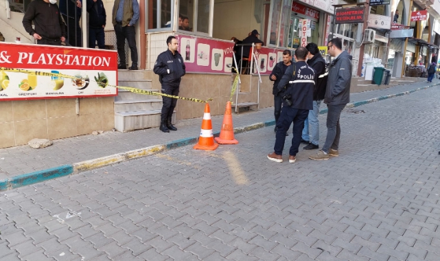 Tartıştığı Kişiyi Vurduktan Sonra Polise Teslim Oldu