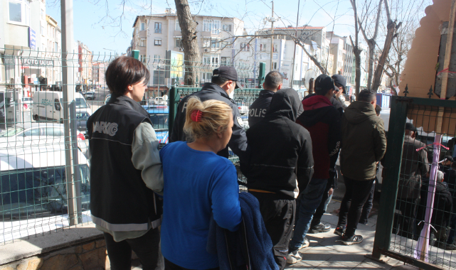 Uyuşturucu Operasyonunda 11 Kişi Tutuklandı