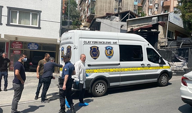 Şişli'de Bir Dairede 3 Kişi Ölü Bulundu