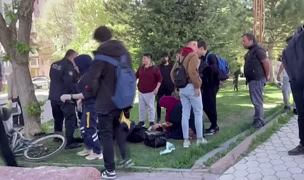 Sivas'ta Afgan Uyruklu Çocuk 14 Yaşındaki Çocuğu Bıçakladı