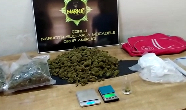 Bir Evde 2 Kilo 100 Gram Uyuşturucu Ele Geçirildi, 2 Kişi Tutuklama