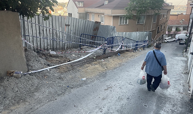 Eyüüpsultan'da İnşaat Demirlerinin Üzerine Düşen Çocuk Öldü