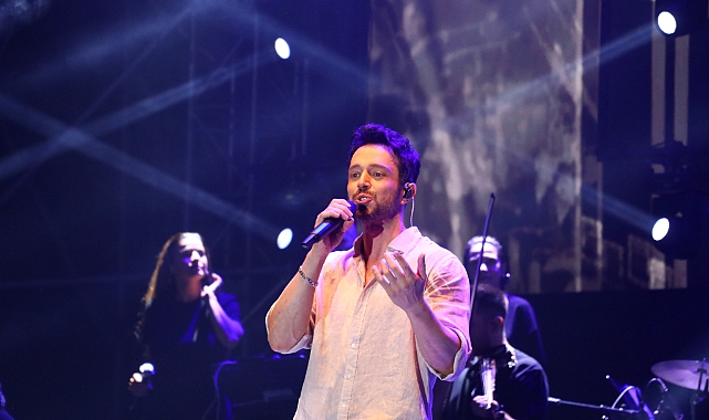 Murat Boz Tekirdağ'ı Salladı