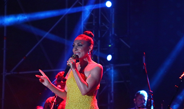 Ziynet Sali Festival Alanını Coşturdu
