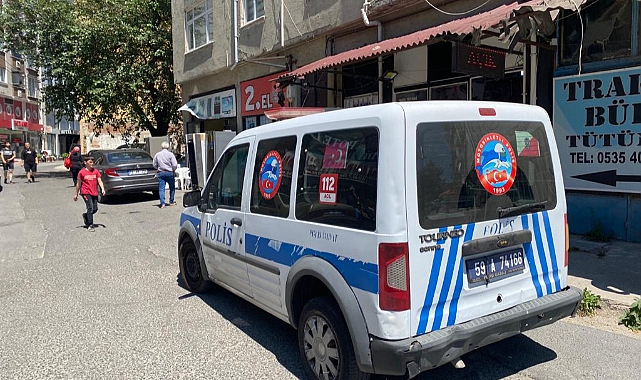 16 Yaşındaki Genci Arkadaşları Sokakta Bıçakladı