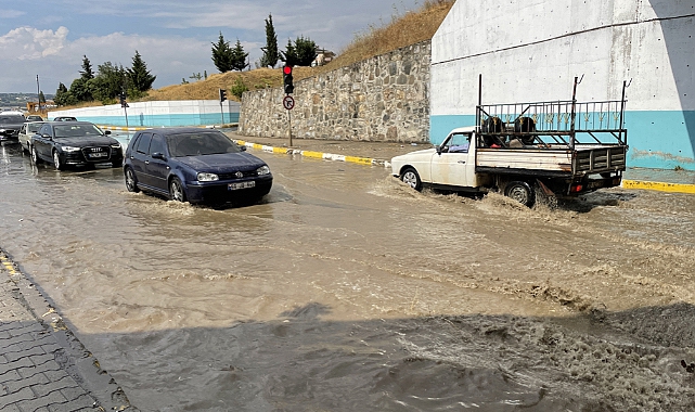 Tekirdağ’da Şiddetli Sağanak Etkili Oldu