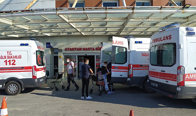 Boğulma Tehlikesi Geçiren 6 Kişi Hastaneye Kaldırıldı