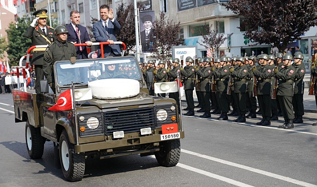 Çorlu&#039;da Zafer Bayramı&#039;nın 100. Yıl Coşkusu Yaşandı