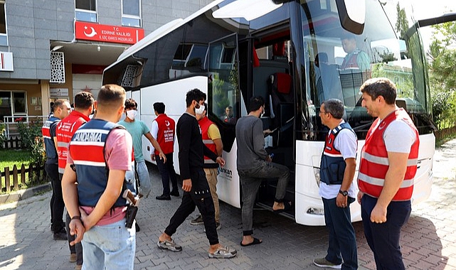 Kırklareli’den 227, Edirne’den 110 Kaçak Göçmen Sınır Dışı Edildi