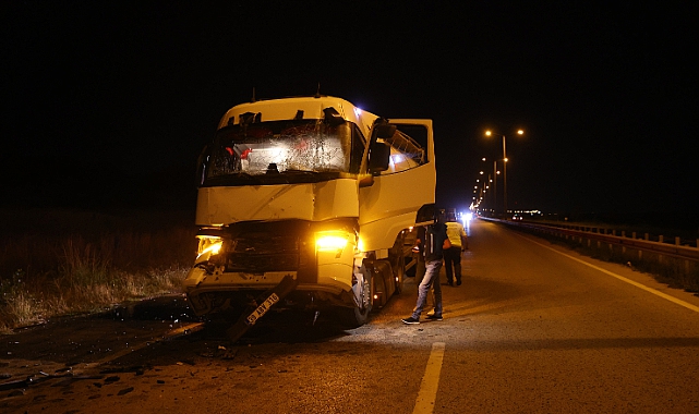 2 Tır Çarpıştı, 1 Yaralı