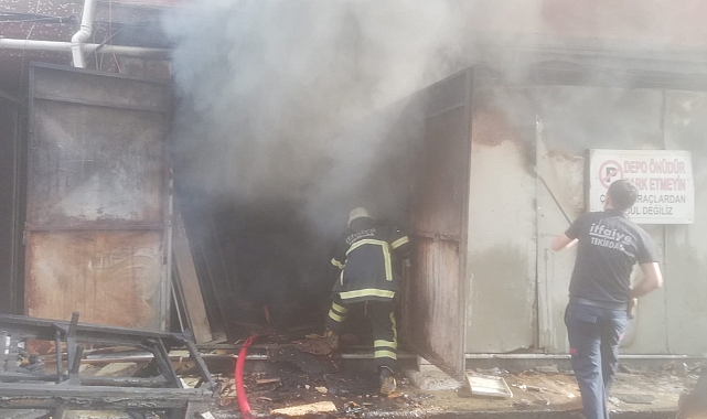 İkinci El Eşya Deposunda Yangın!