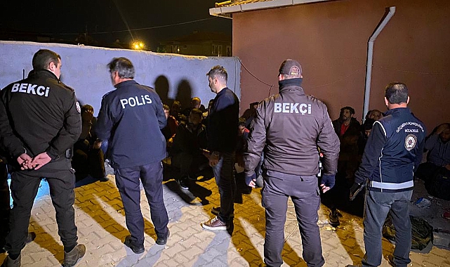 Bir Evde 29 Düzensiz Göçmen Yakalandı