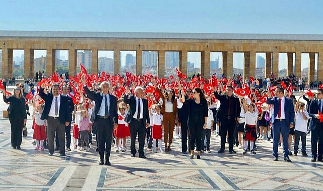 TED Çorlu Koleji 1'inci Yaşını Anıtkabir'de Kutladı