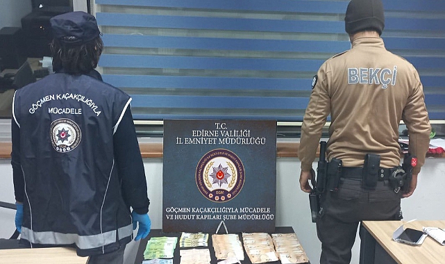 Yakalanan Suriye Uyruklu Göçmen Kaçakçısının Üzerinden 21 Bin 500 Euro Çıktı