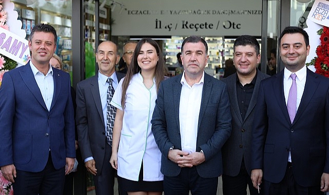 Eczacılık Fakültesini Birincilikle Bitiren Melis Bohur Kendi Eczanesini Açtı