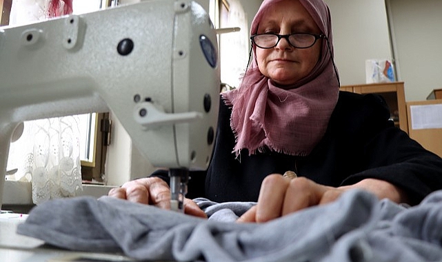 Köylü Kadınlar Köy Yaşam Merkezlerinde Sosyalleşiyor