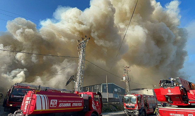 Sultangazi'de Fabrika Yangı