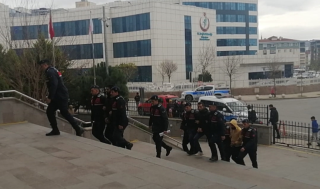 Uyuşturucu Operasyonunda 2 Kişi Tutuklandı