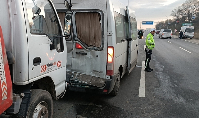 Zincirleme Kazada 4 Kişi Yaralandı