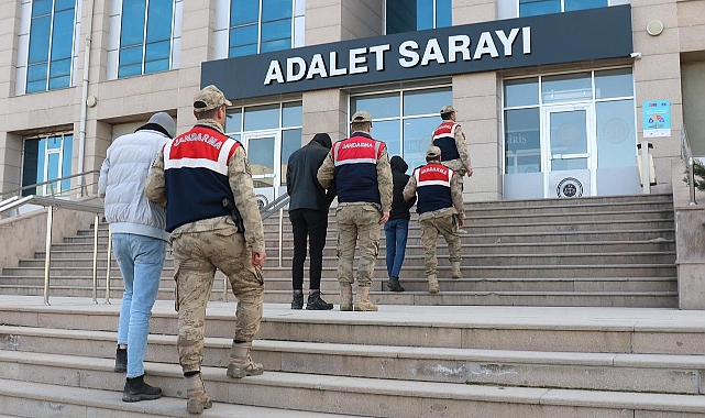 Yalova Merkezli Dolandırıcı Operasyonu! 8 Kişi Tutuklandı
