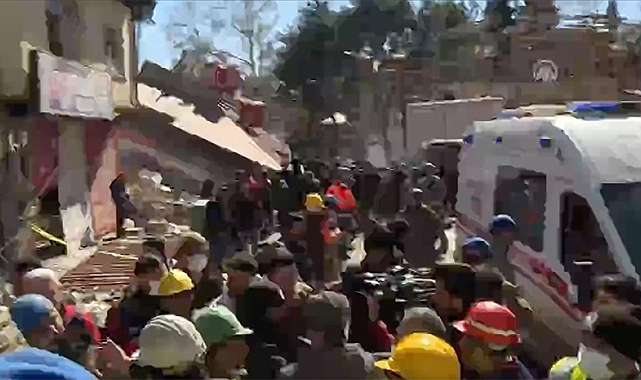 Kahramanmaraş'ta 248'inci Saatte Mucize!