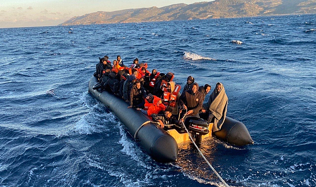 Çanakkale Açıklarında 46 Düzensiz Göçmen Kurtarıldı