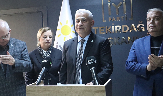 Zeki Uzun, "İnsanı Yaşat Ki Devlet Yaşasın Anlayışı İle Bu Yola Çıktık"