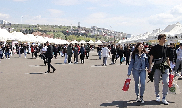 "12. Üniversite Tanıtım Fuarı" Açıldı