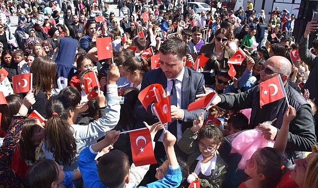 23 Nisan Heyecanı Şarköy'de Doyasıya Yaşandı
