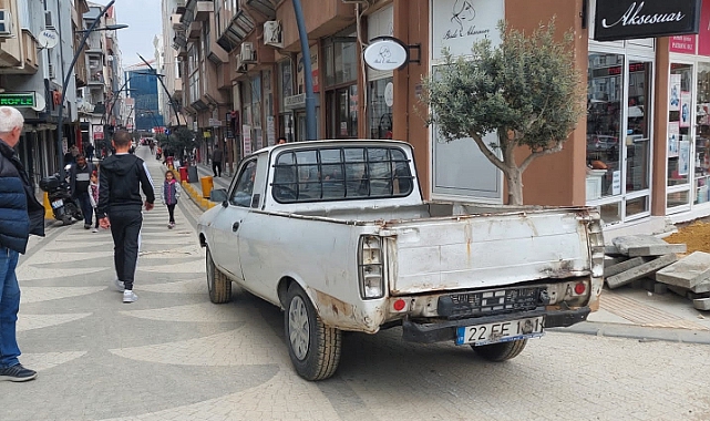 &quot;İkiz Plaka&quot; Kullanan Sürücüye 20 Bin 302 Lira Ceza