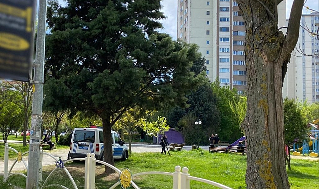 Çorlu'da Meclis Üyesi Ailesiyle Gittiği Çocuk Parkında Silahlı Saldırıya Uğradı