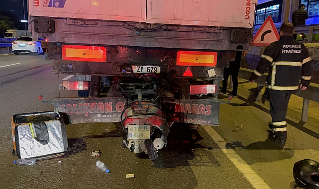 Kocaeli'de Kaza Yapan Tıra Çarpan Motosikletli Kurye Öldü