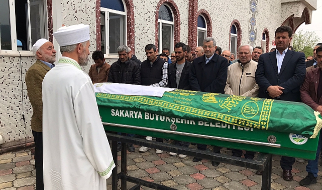 Manisa'da Maden Ocağında Ölen İşçi Sakarya'da Defnedildi