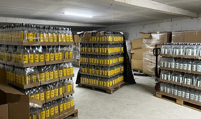 Evi Sahte İçki Fabrikasına Çevirmişler! Binlerce Sahte İçki Ele Geçirildi