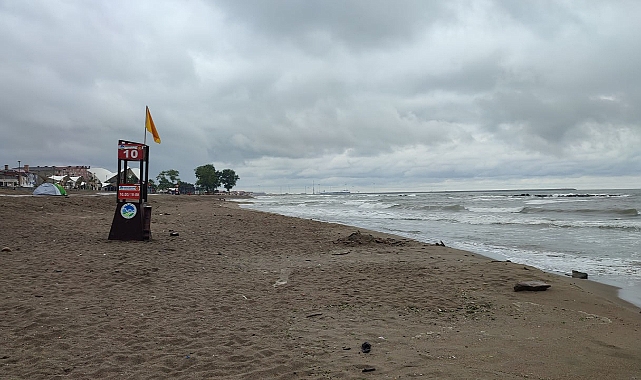 Sakarya'da Denize Girmek Yasaklandı