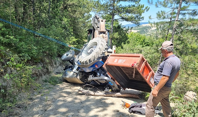 Bilecik&#039;te Traktör Devrildi, 1 Ölü