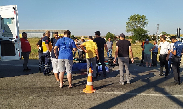 Motosiklet Otobüs İle Çarpıştı, 1 Ölü 1 Ağır Yaralı