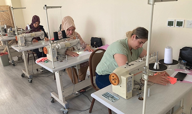 Ergene Belediyesi'nin Biçki-Dikiş Kursu Başladı