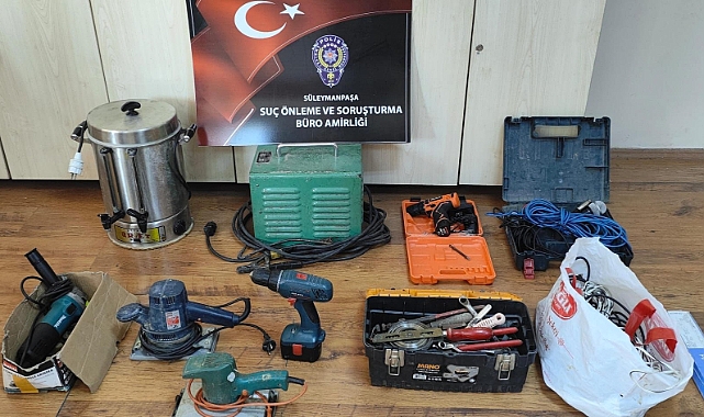 11 Ev ve 6 İş Yerini Soyan 18 Kişi Yakalandı