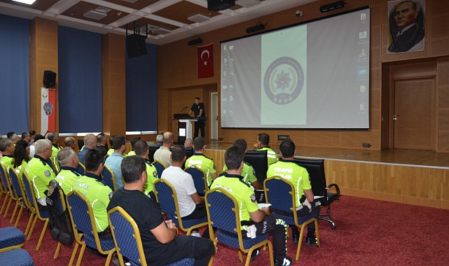 Edirne&#039;de Trafik Güvenliği Toplantısı Düzenlendi