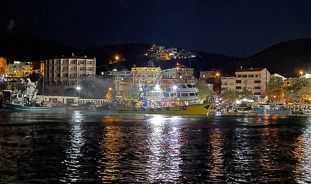 Tekirdağlı Balıkçılar "Vira Bismillah" Diyerek Denize Açıldı