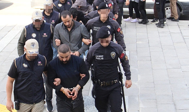 Terör Operasyonunda Yakalanan 16 Şüpheliden 9'u Adliyede