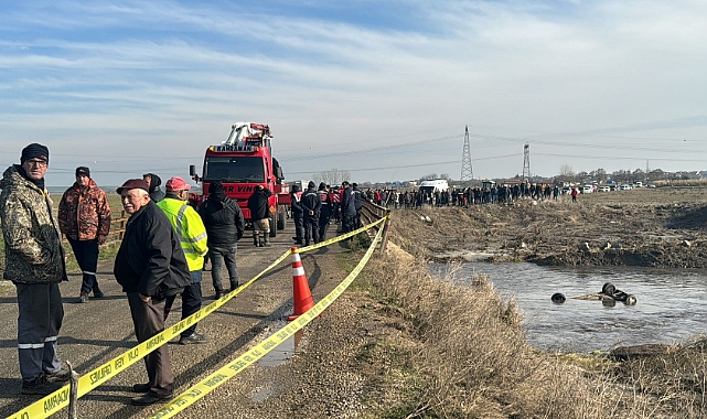 Hafif Ticari Araç Ergene Nehri'ne Uçtu! 1 Ölü