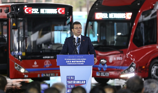 Metrobüsler İçin Tören Düzenlendi