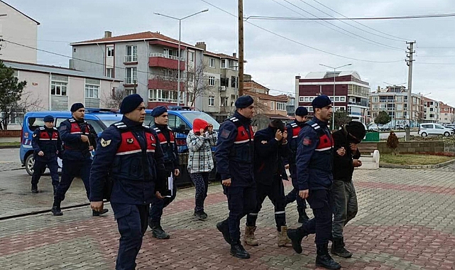 Hırsızlık Şüphelileri 145 Saatlik Görüntü İncelenerek Yakalandı