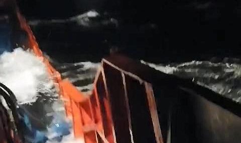 Marmara'da batan geminin enkazından ilk görüntüler geldi